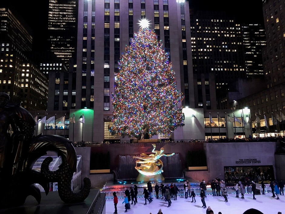 Virtual Tour of The Rockefeller Center Christmas Tree, New York, United States